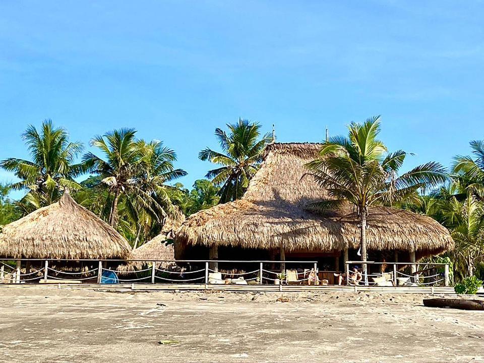 Sumba Beach House Waikabubak Buitenkant foto